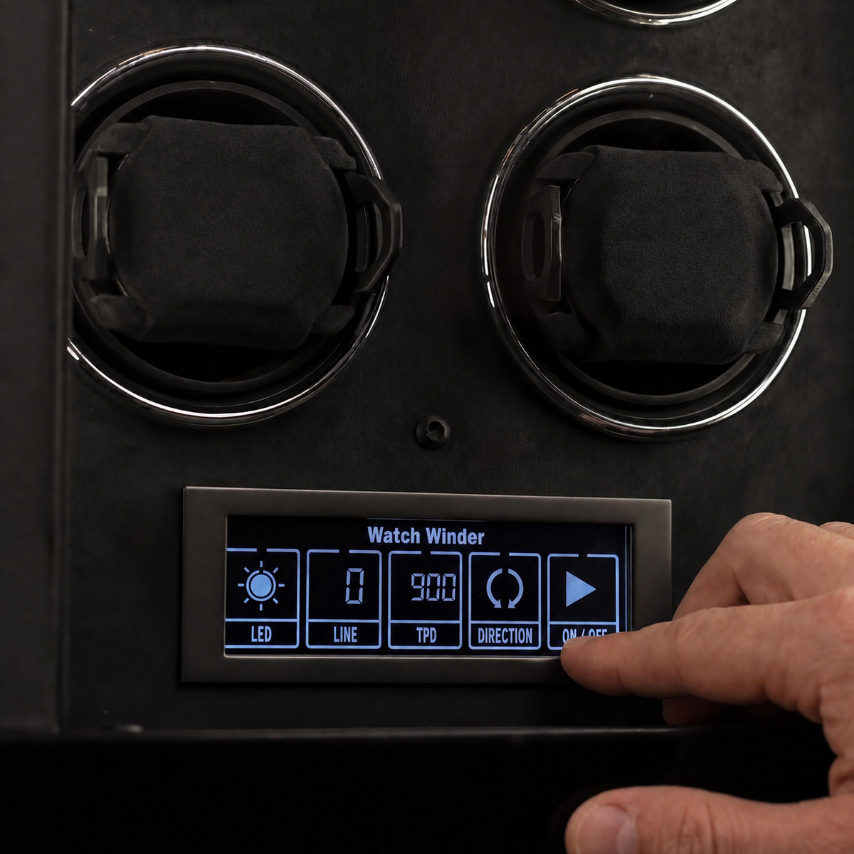 Winder Club automatic watch winder - touchscreen detail
