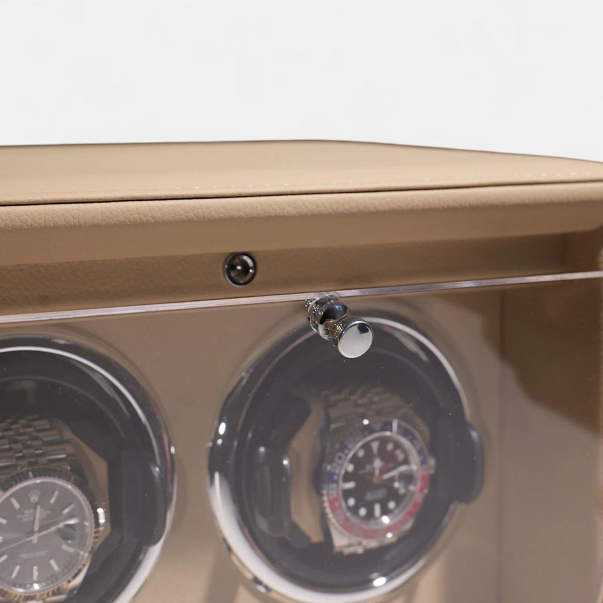 How to Choose a Watch Winder: Complete Buying Guide