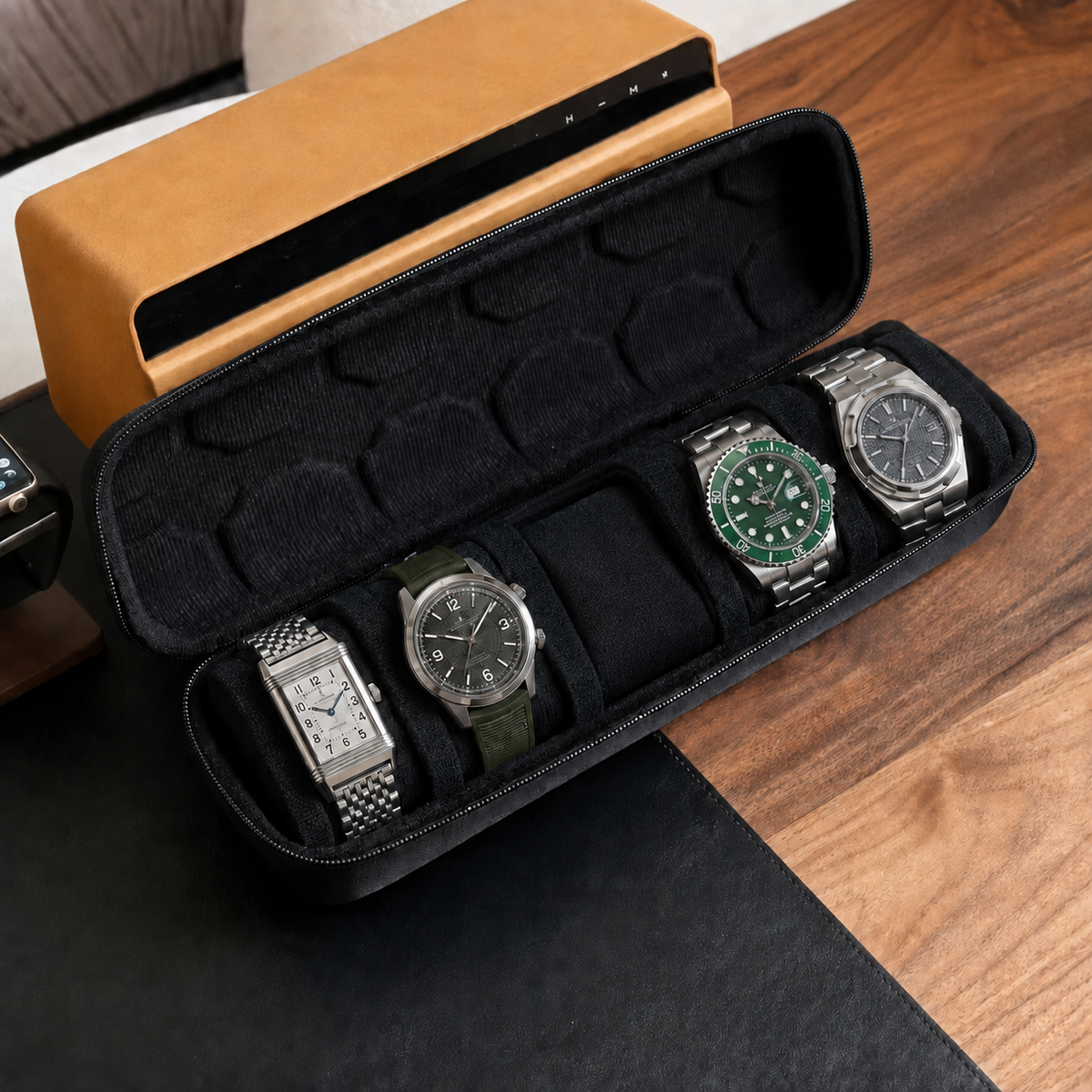 5-Watch Hard Travel Storage Case - main product view