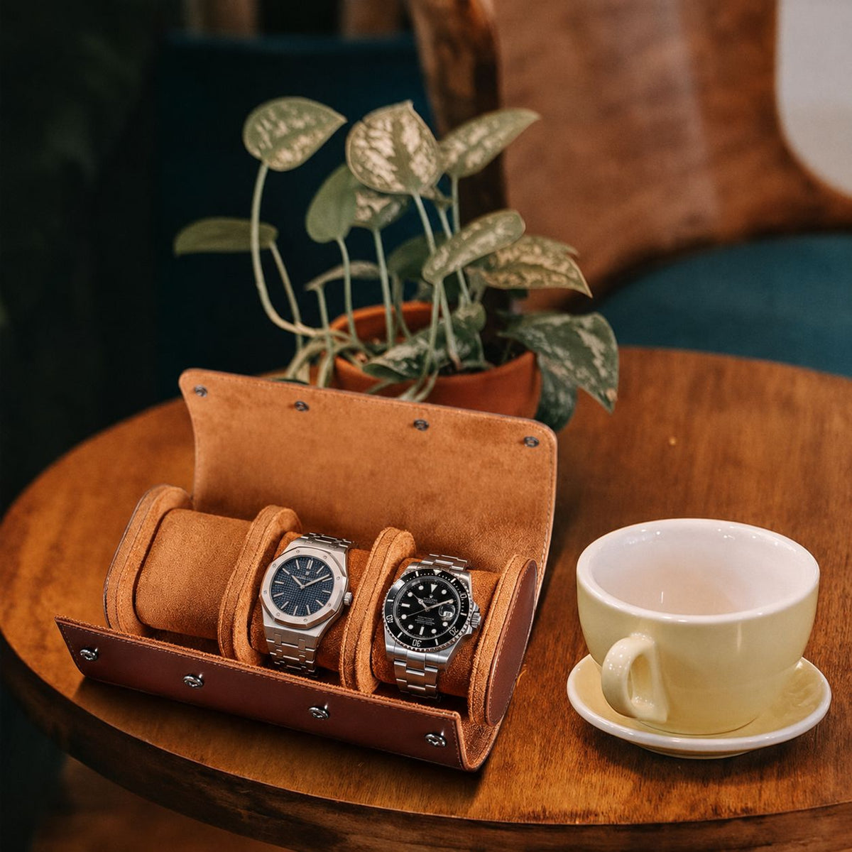 3-Watch Vegan Leather Travel Roll - interior view