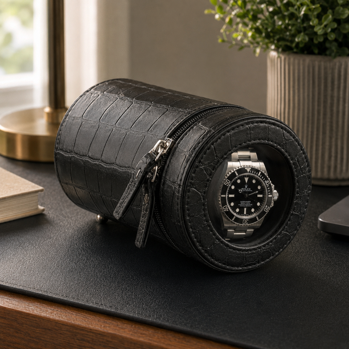 Portable Automatic Watch Winder - Compact Black Travel Case - main product view