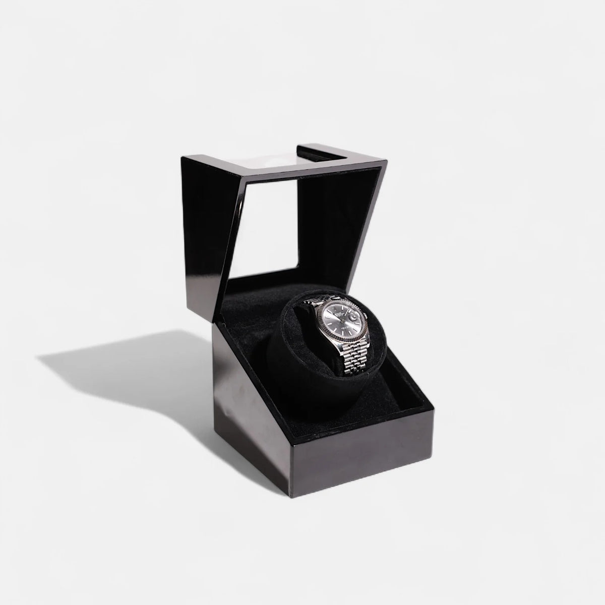 Single Automatic Watch Winder - Lacquered Wood - angled view