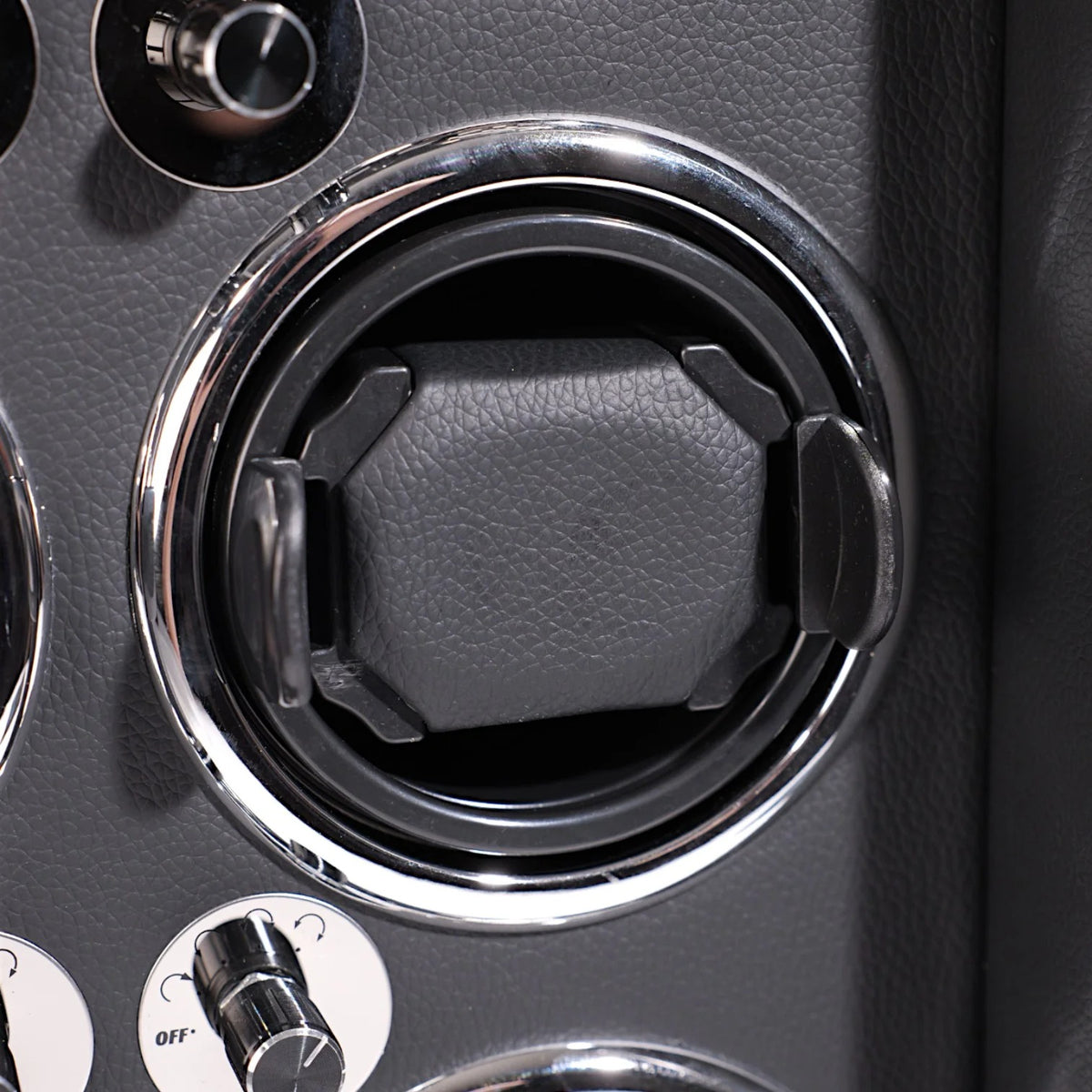 6-Watch Automatic Winder - Grained Vegan Leather - detail view